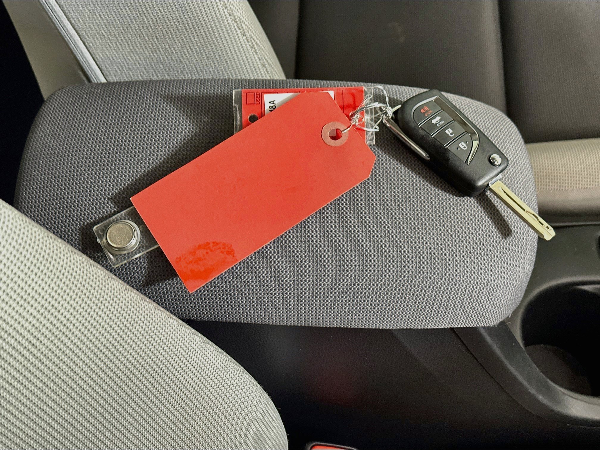 Certified Used 2025 Ice Toyota LE image 32