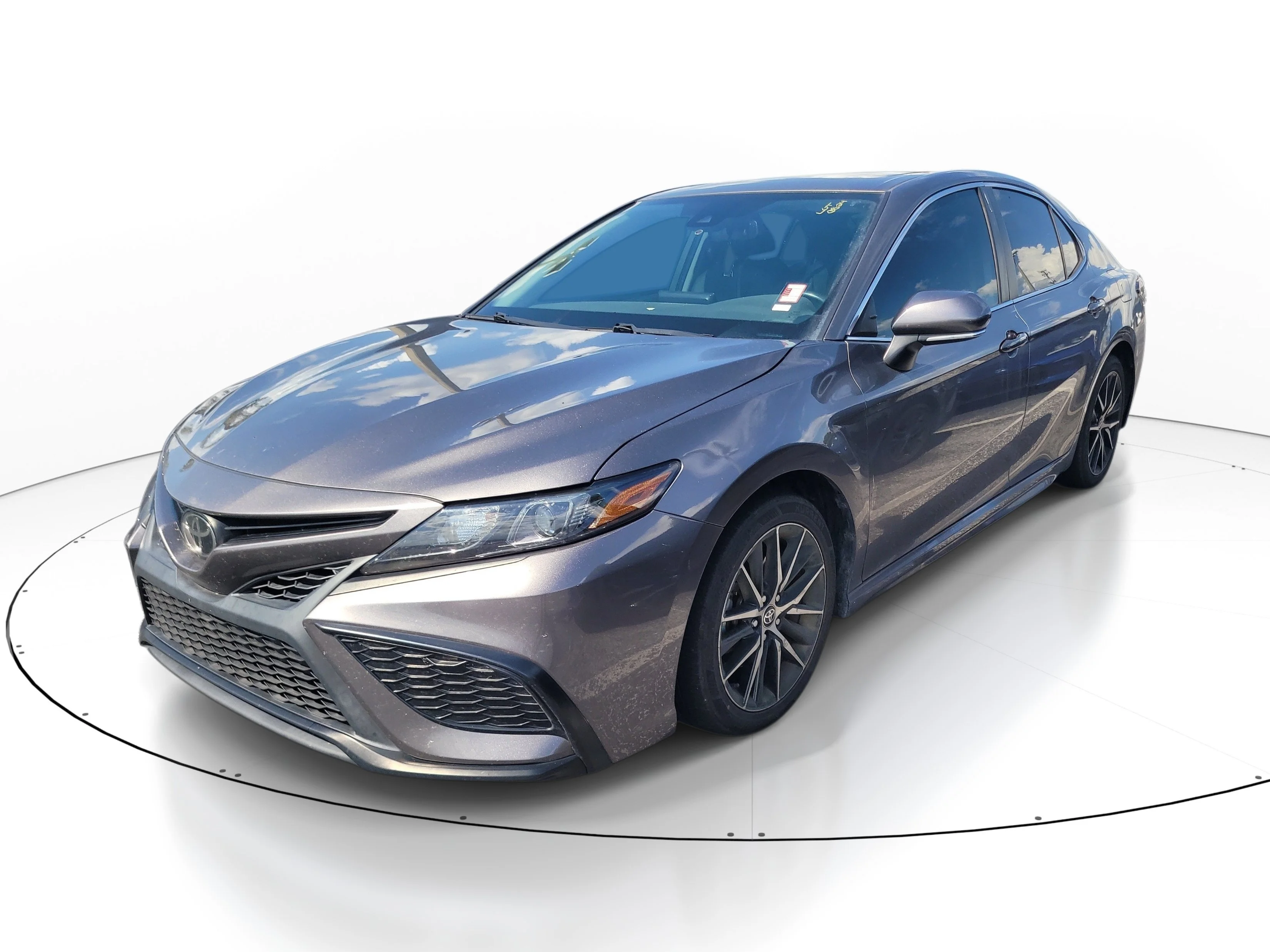 Used 2023 Predawn Gray Mica Toyota SE image 3