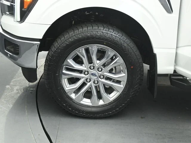 Certified Used 2025 White Ford Lariat image 36