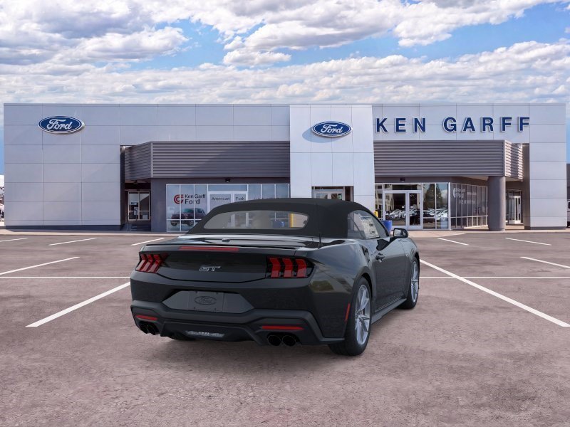 2025 Ford Mustang GT Premium Convertible - Photo 9