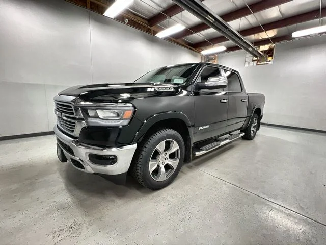 2022 RAM 1500 Laramie 4x4 Crew Cab 5'7's photo