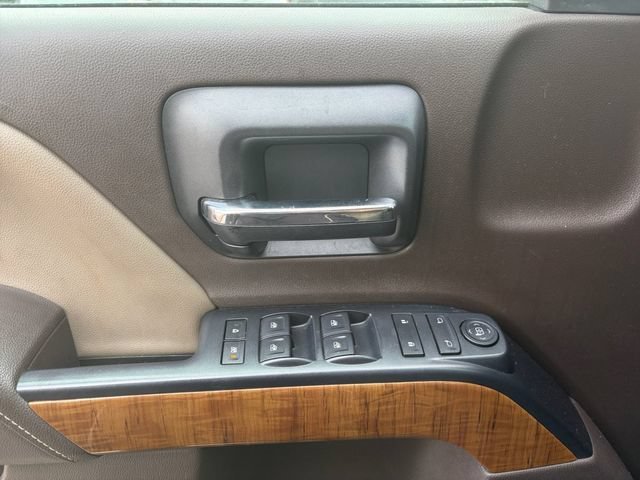 Used 2015 BRONZE ALLOY METALLIC GMC SLE image 4