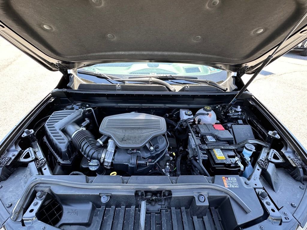 Used 2023 Ebony Twilight Metallic GMC Denali image 44