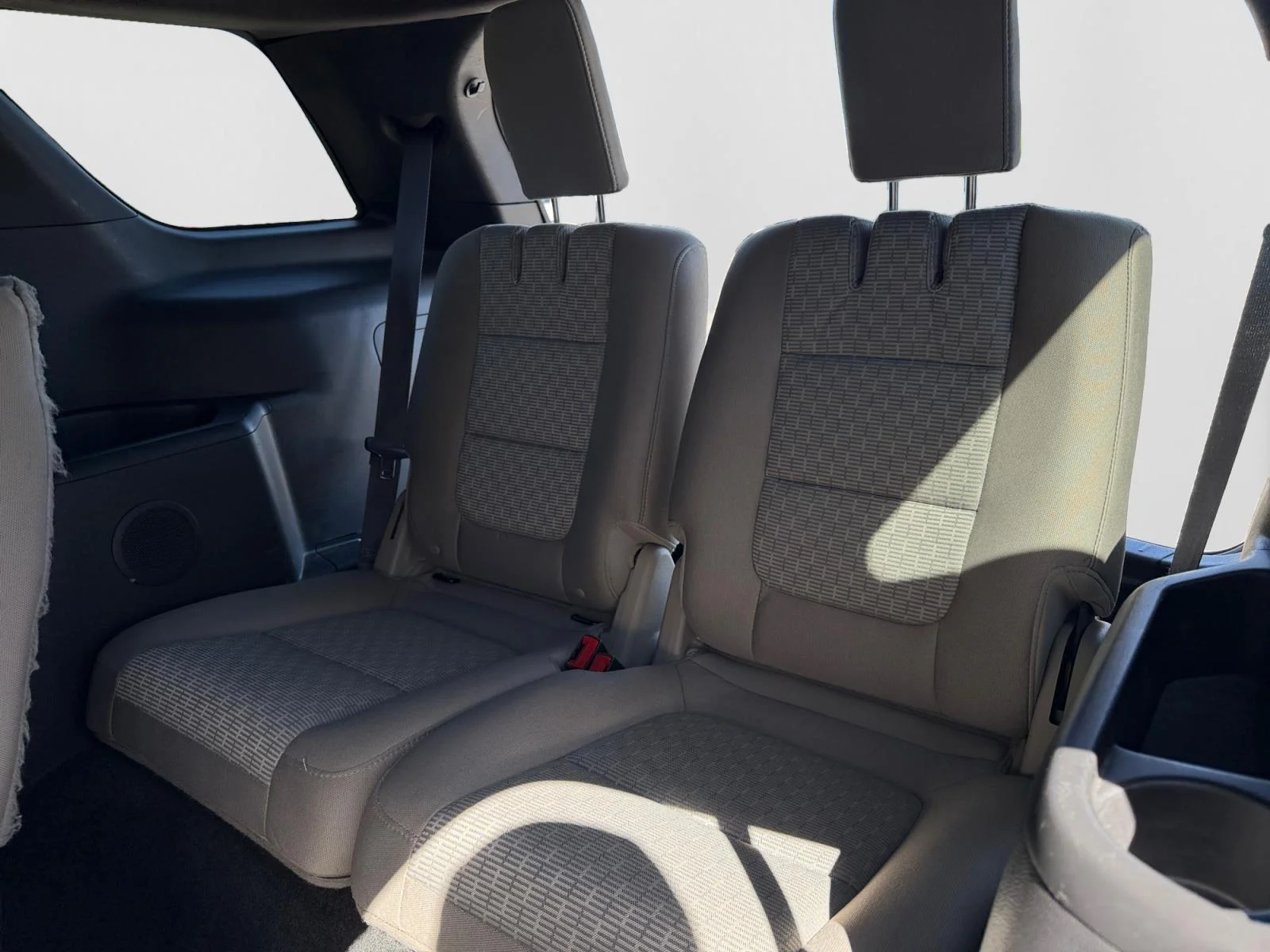 2015 Ford Explorer XLT - Photo 18