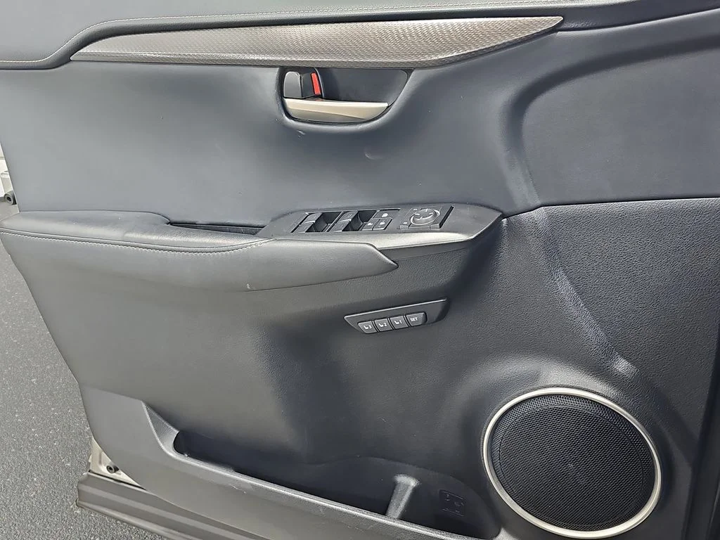 Used 2017 Silver Lexus 200t image 29