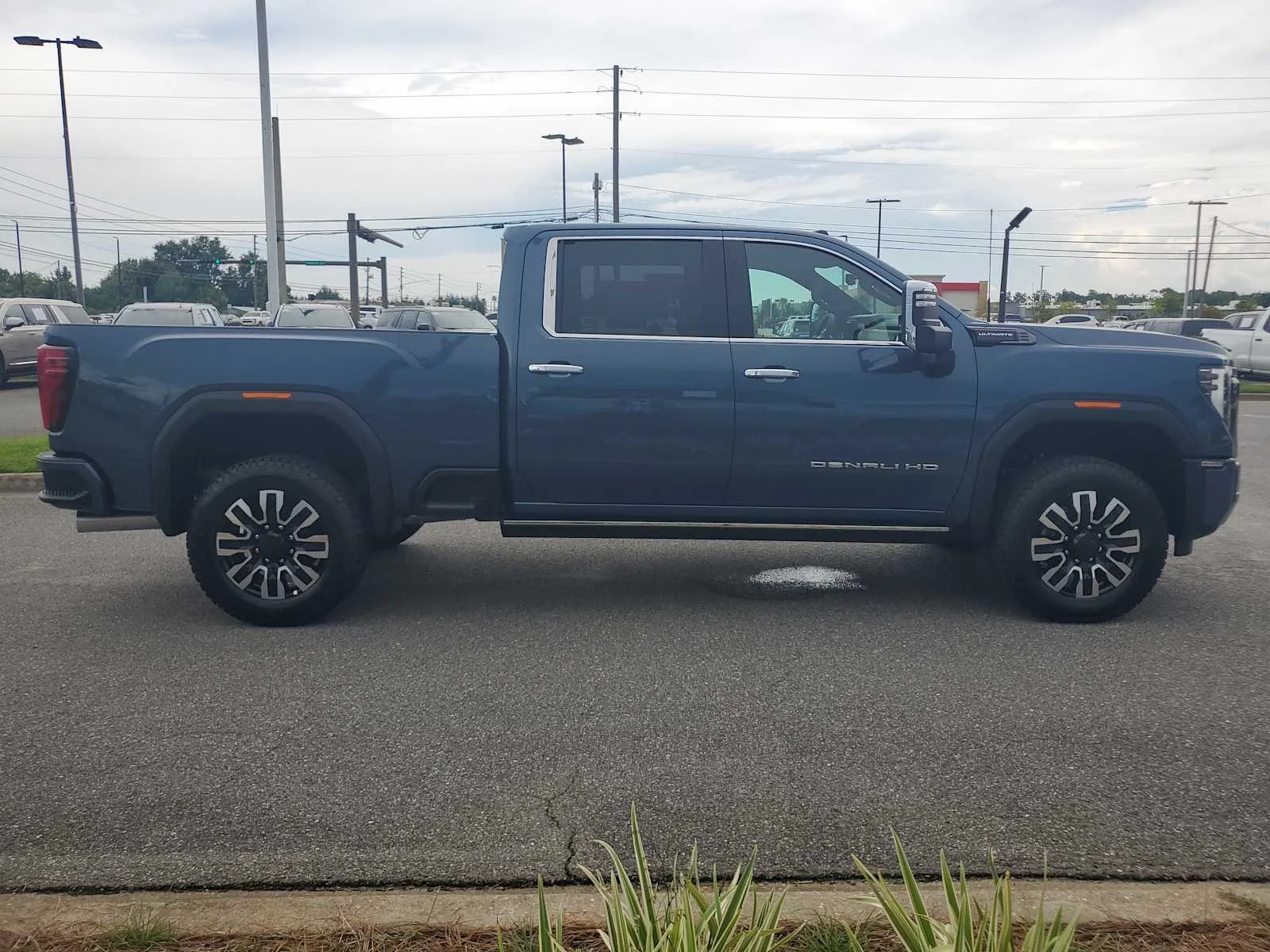 2026 GMC Sierra 2500HD Denali Ultimate - Photo 7