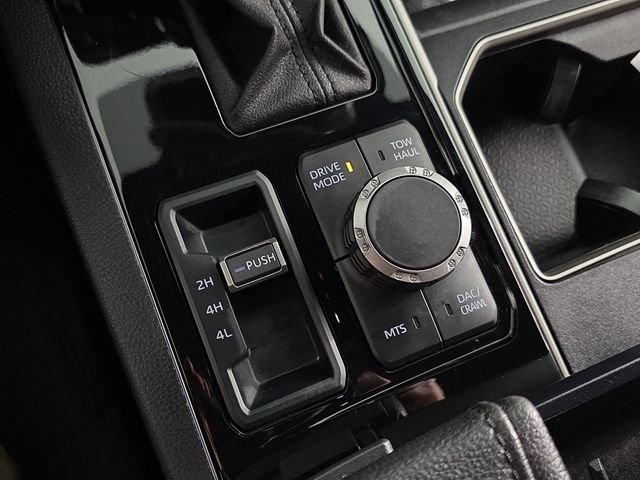 Used 2025 Ice Toyota SR5 image 24