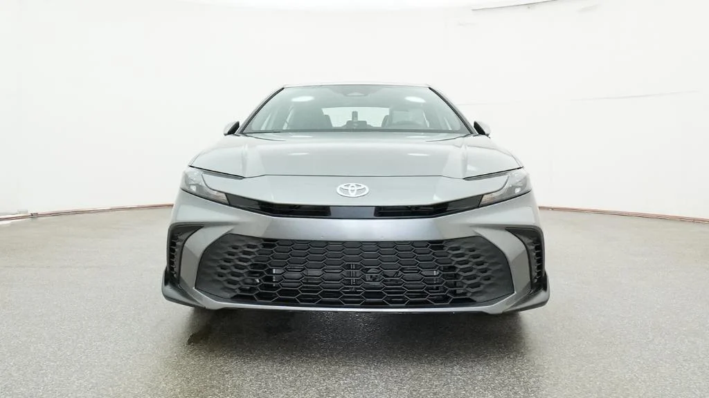New 2026 Heavy Metal Toyota SE image 3