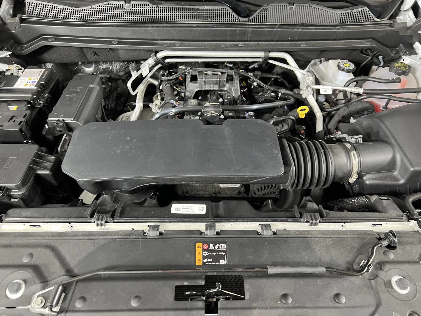 New 2026 Summit White Chevrolet Trail Boss image 26