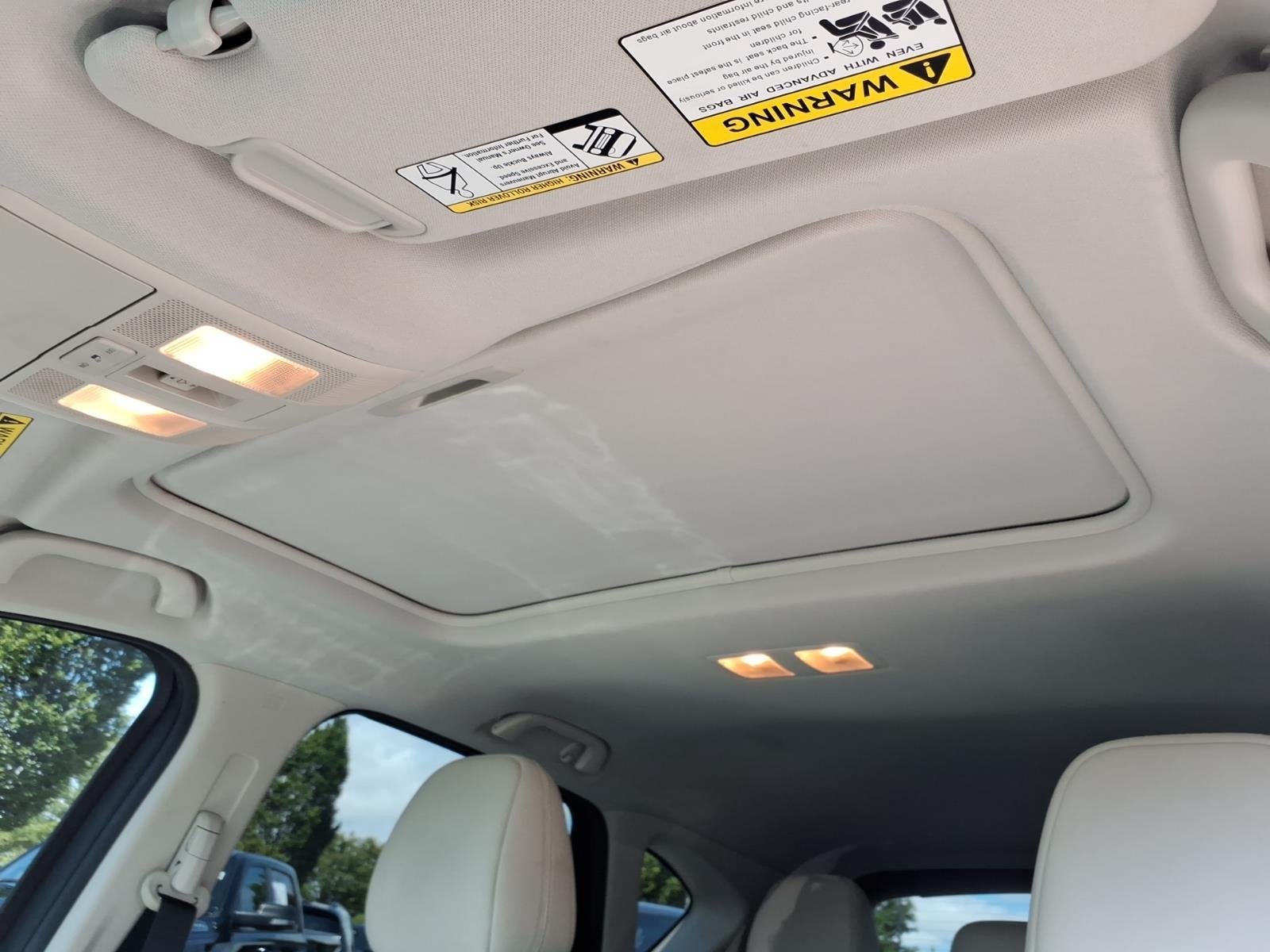 Used 2021 Snowflake White Pearl Mica Mazda Grand Touring image 3
