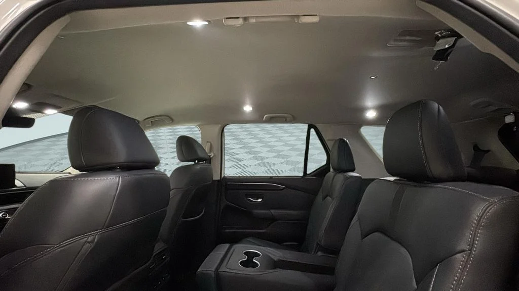 2025 Honda Pilot EX-L - Photo 14