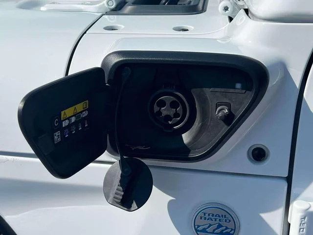 Used 2024 White Jeep Sahara 4xe image 18