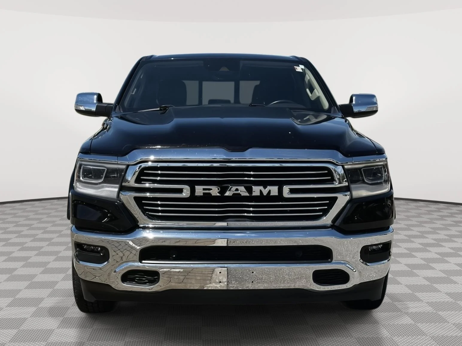 Used 2021 RAM Ram 1500 Pickup Laramie with VIN 1C6SRFJT0MN775568 for sale in Kansas City
