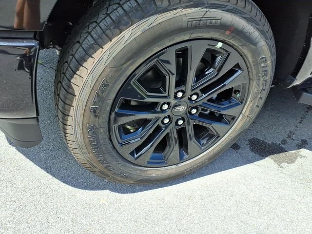 New 2026 Agate Black Metallic Ford XLT image 19