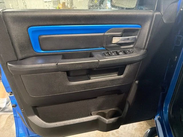 Used 2018 Blue Ram Sport image 19