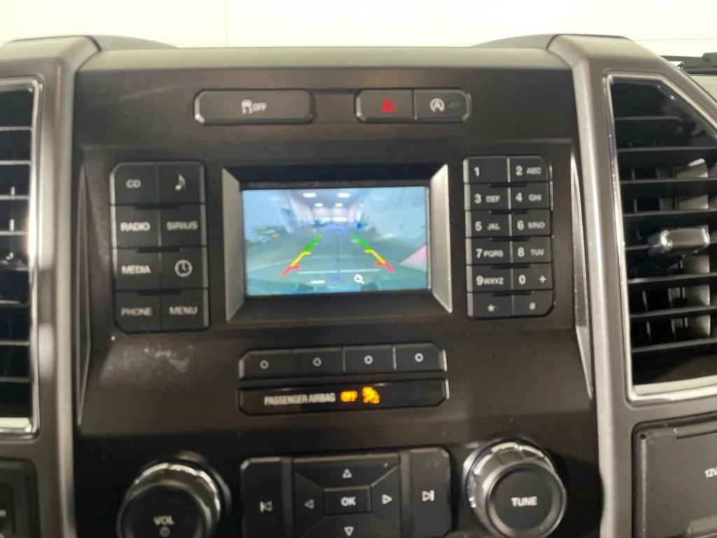 Used 2016 Blue Ford XLT image 17