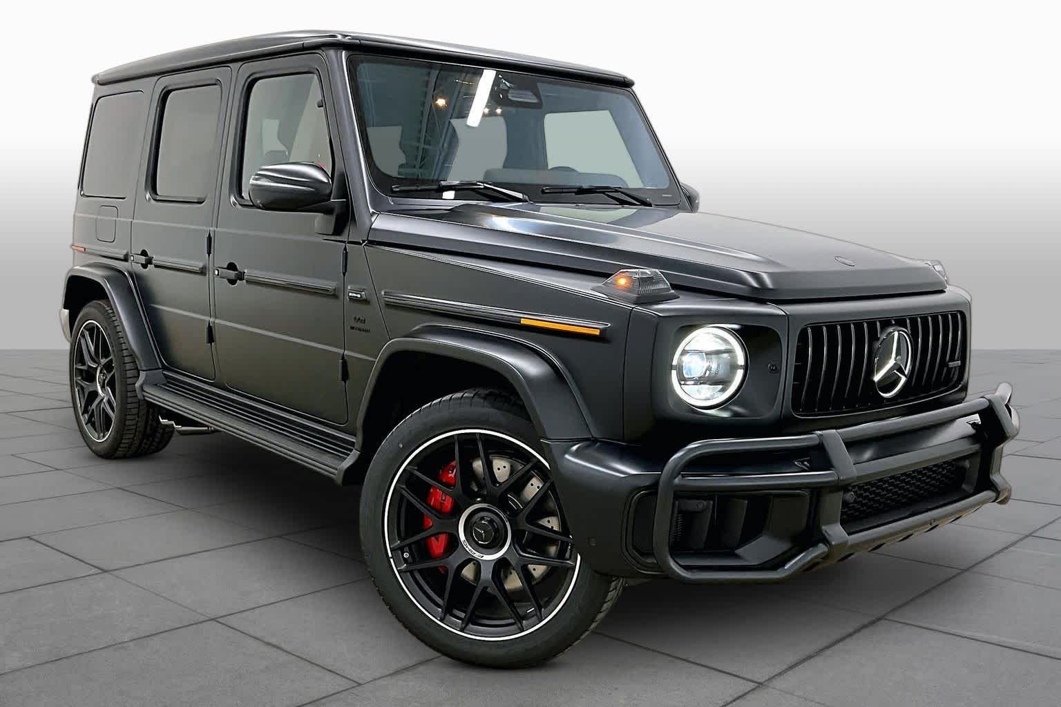 New 2027 MANUFAKTUR Night Black Magno Mercedes-Benz AMG® G 63 image 2
