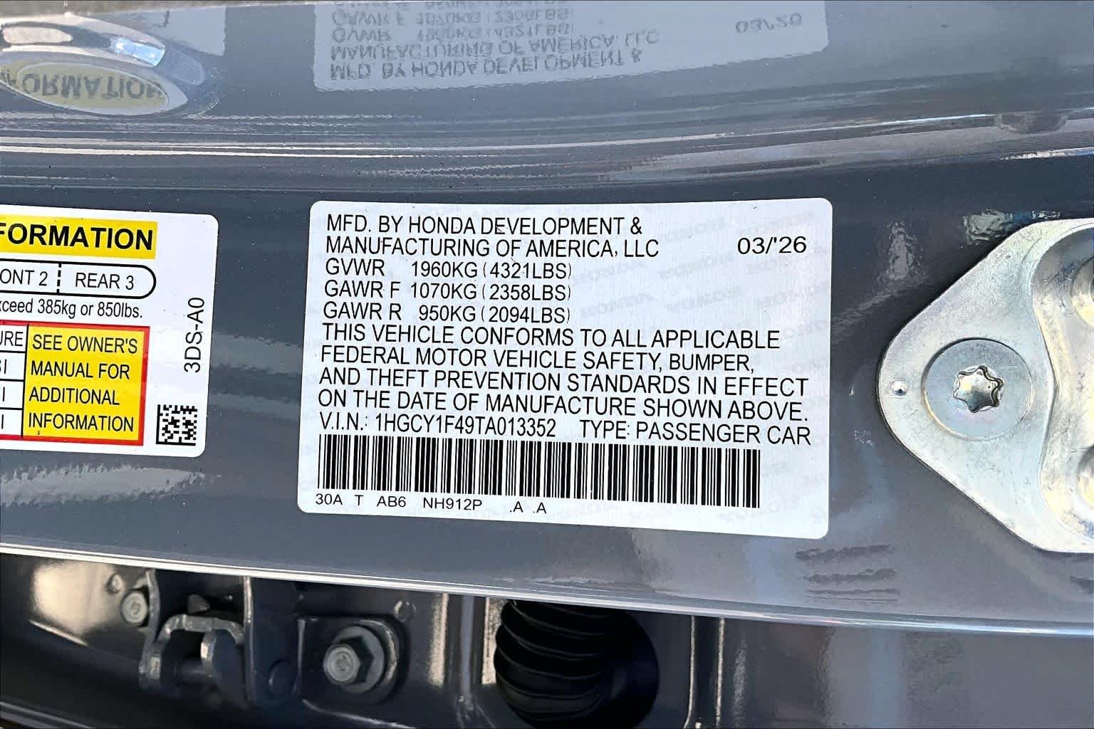 Certified Used 2026 Urban Gray Pearl Honda SE image 33