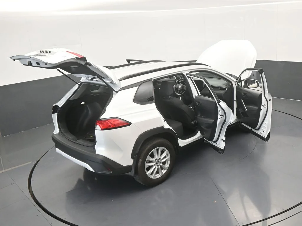 Used 2024 Pearl Toyota LE image 67
