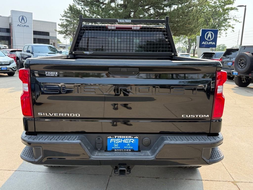 Used 2022 Black Chevrolet Custom image 5