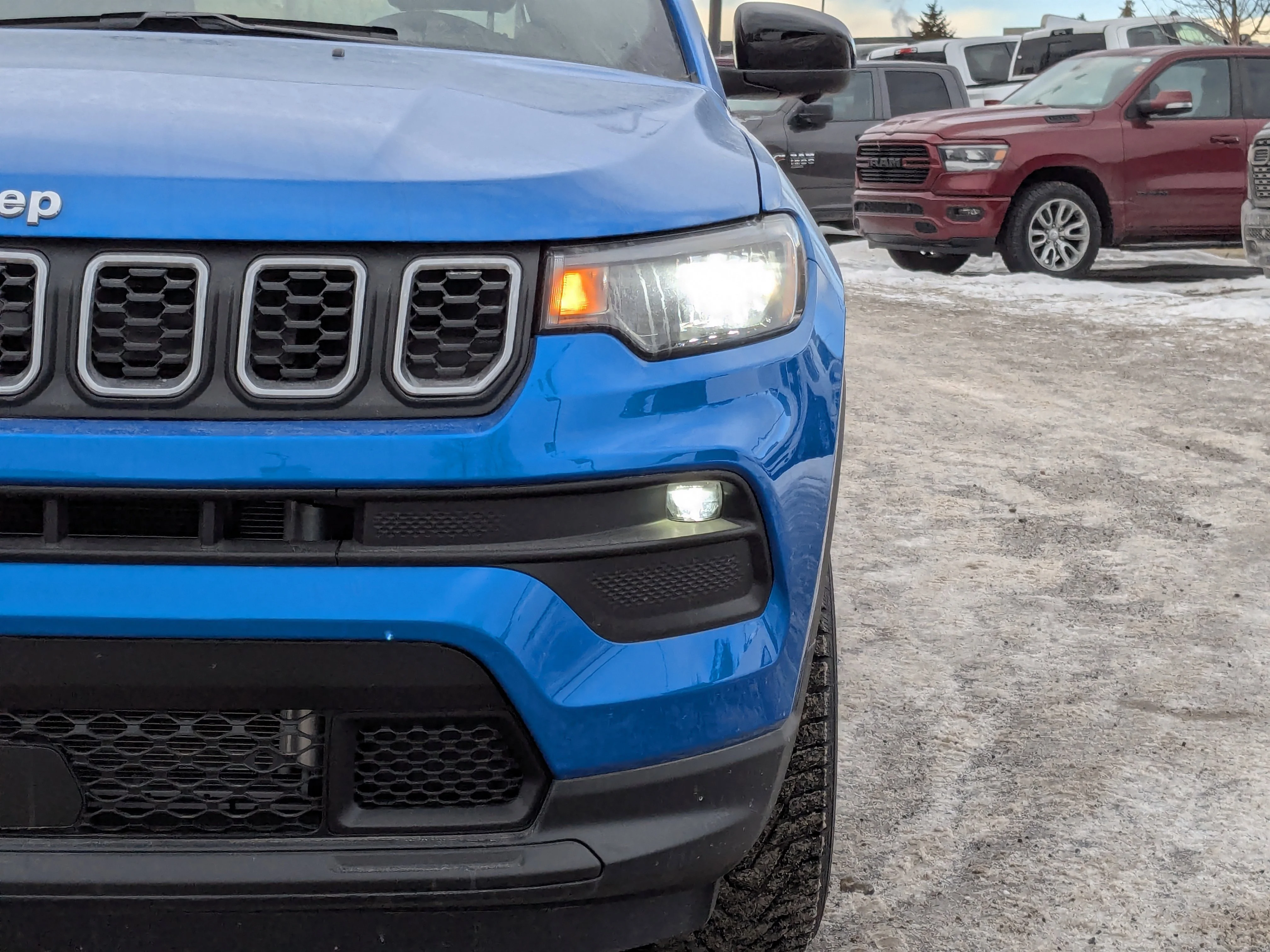 New 2025 Blue Jeep North - - 360 CAMERA SYSTEM - 10.1 INCH DISPLAY - ADAPTIVE CRUISE & TONS MORE! image 10