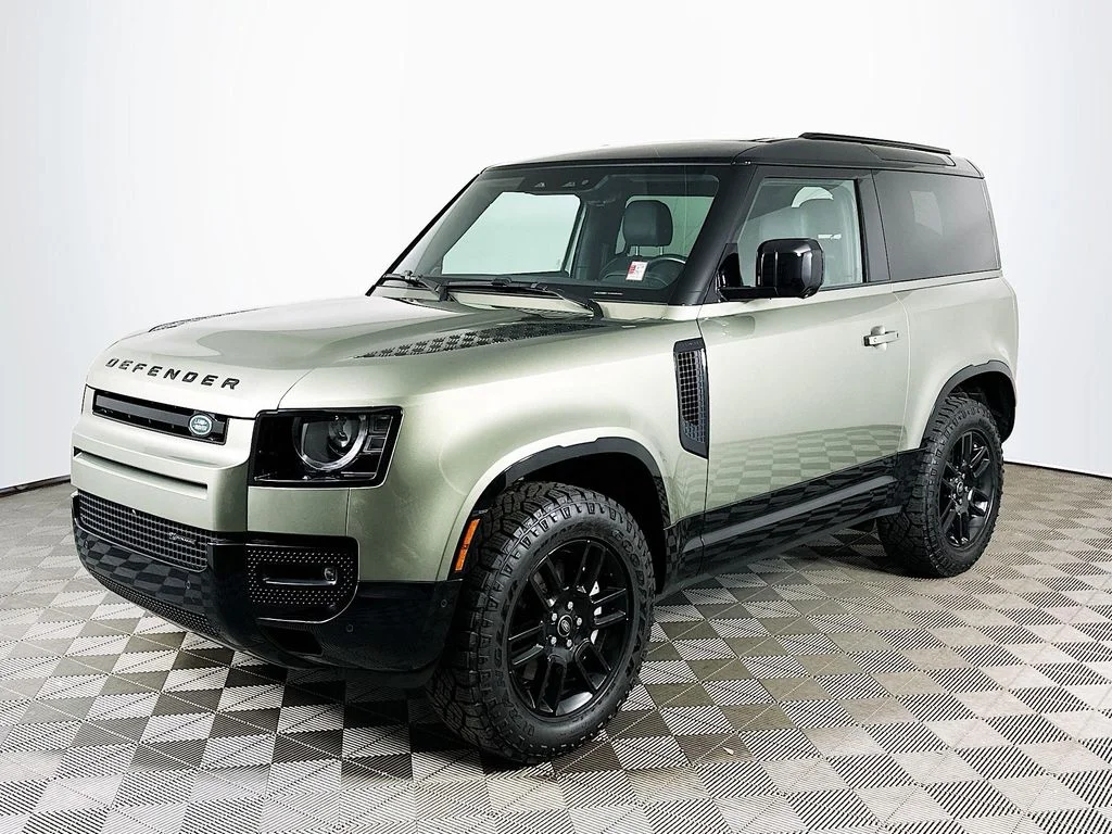 2023 Land Rover Defender X-Dynamic SE's photo