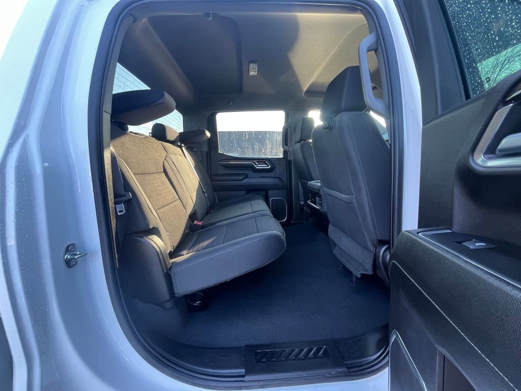 2023 Chevrolet Silverado 1500 RST - Photo 19