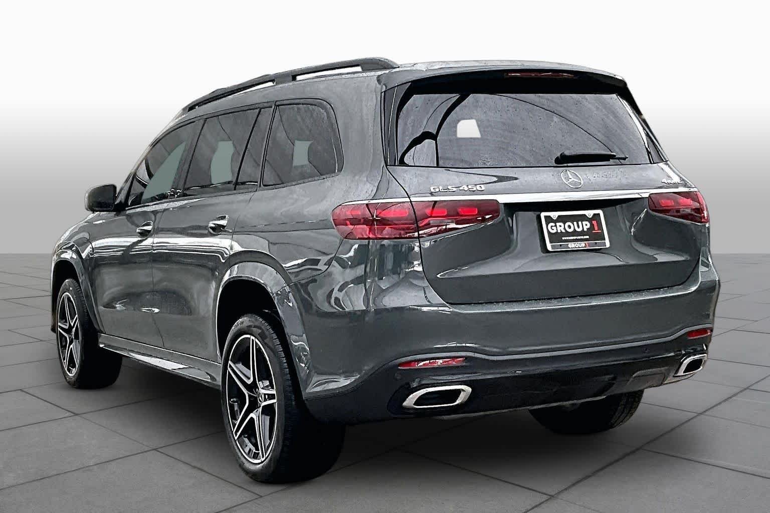 Used 2026 MANUFAKTUR Signature Silicon Grey Mercedes-Benz GLS 450 image 12