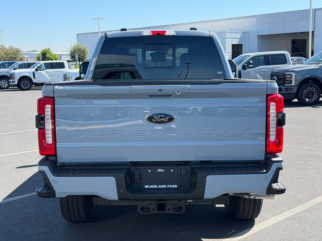 New 2026 Glacier Gray Metallic Tri-Coat Ford F-250® Lariat® image 13