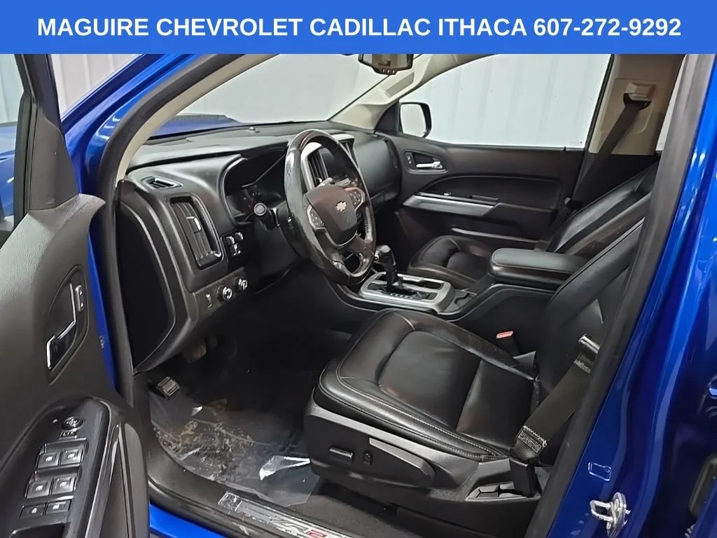 Used 2019 KINETIC BLUE METALLIC Chevrolet 4WD ZR2 image 28