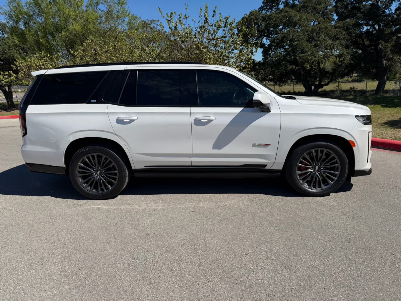 Used 2024 Crystal White Tricoat Cadillac AWD V-Series image 2