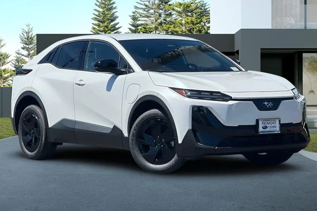 New 2026 COSMIC WHITE PEARL Subaru Premium FWD image 22