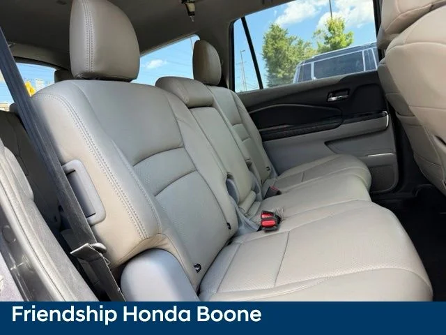 Used 2019 Gray Honda LX image 33