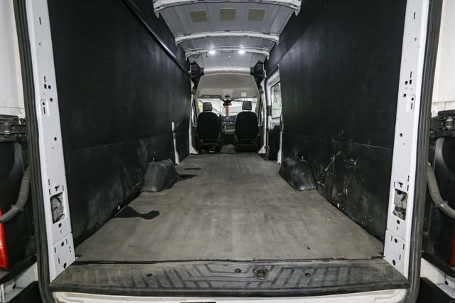 Used 2023 White Ford Base image 10