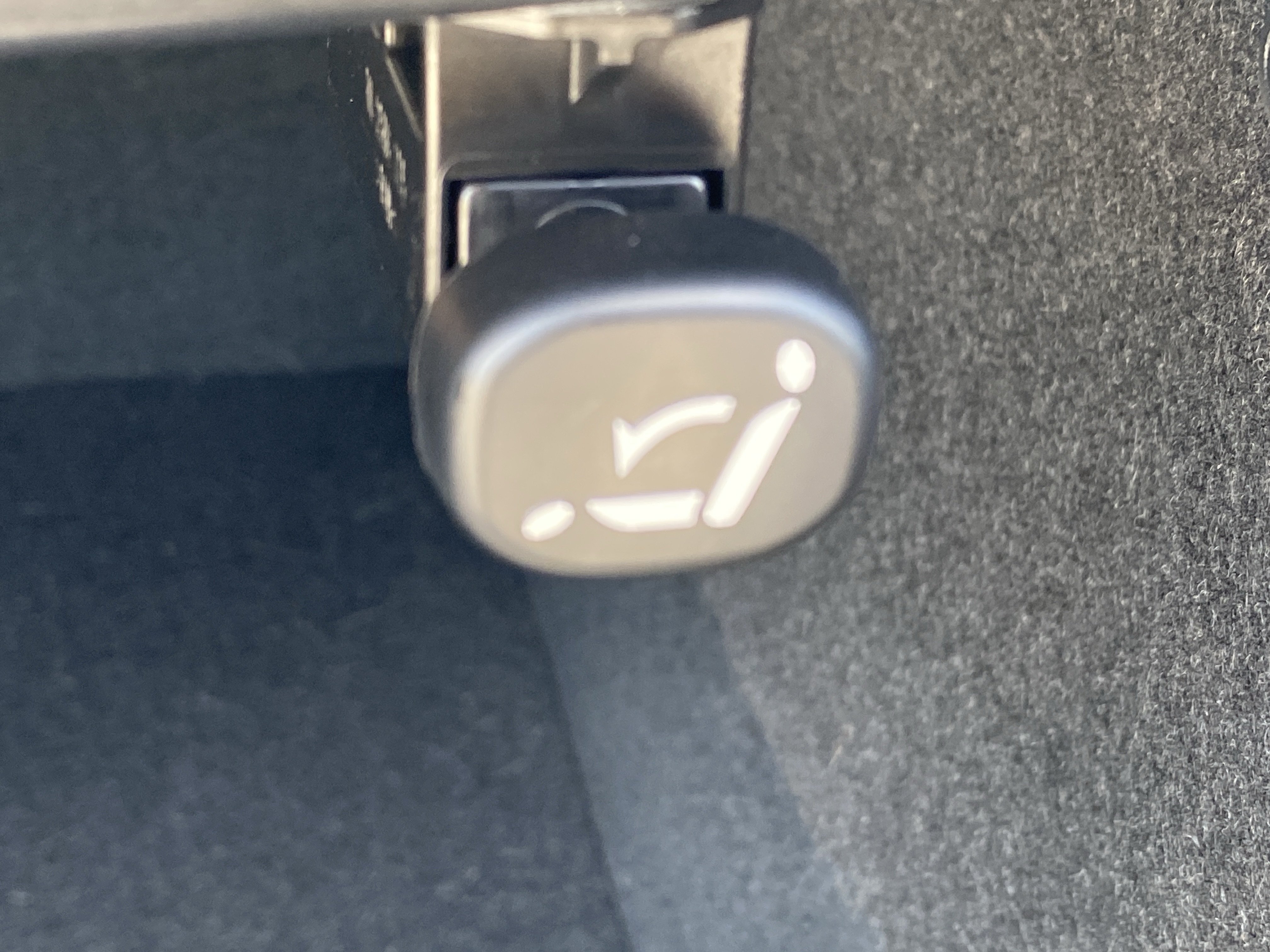 Used 2016 Meteor Gray Mica Mazda i Sport image 8