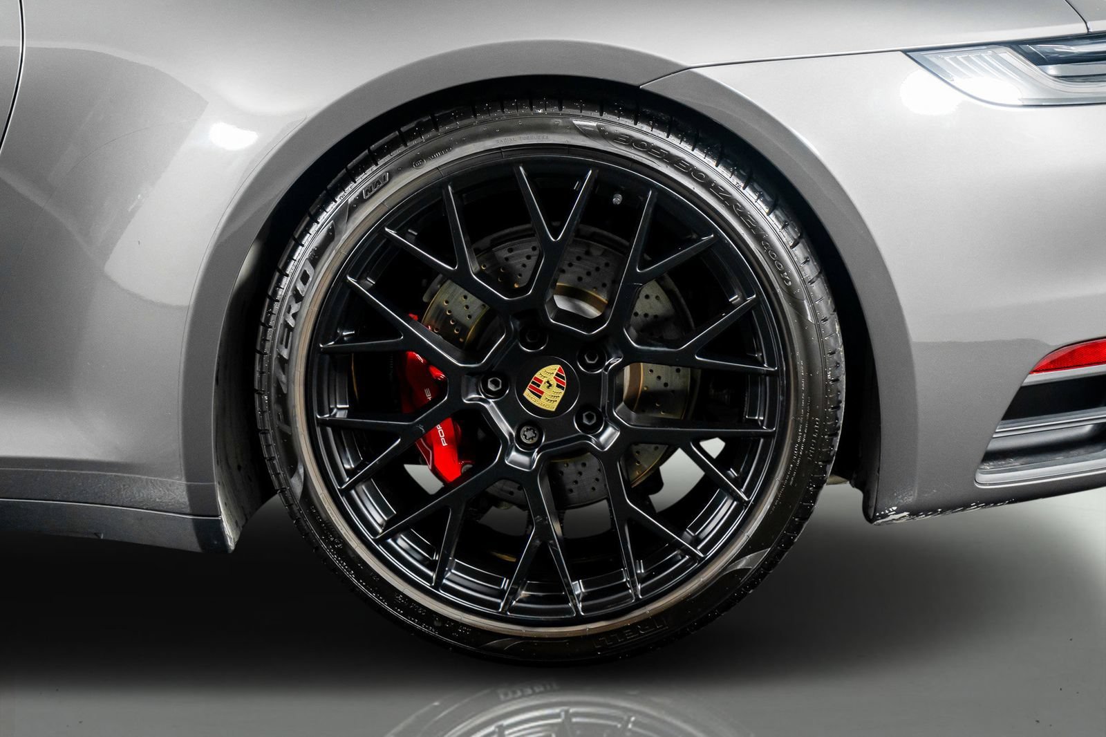 Used 2023  Porsche Carrera 4S image 18