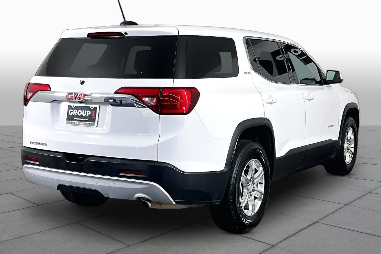 Used 2019 Summit White GMC SLE image 13