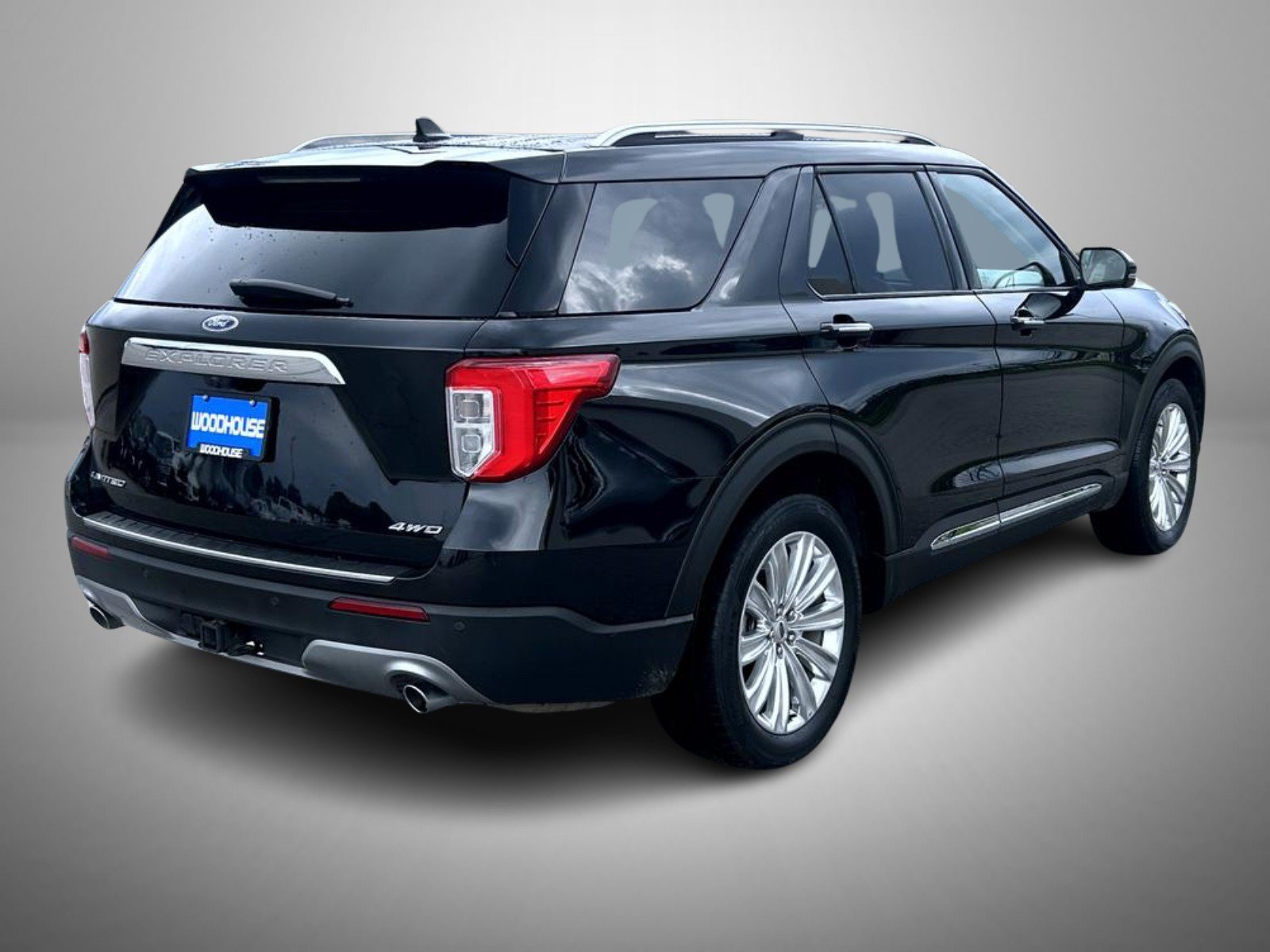 Used 2022 Black Ford Limited image 5