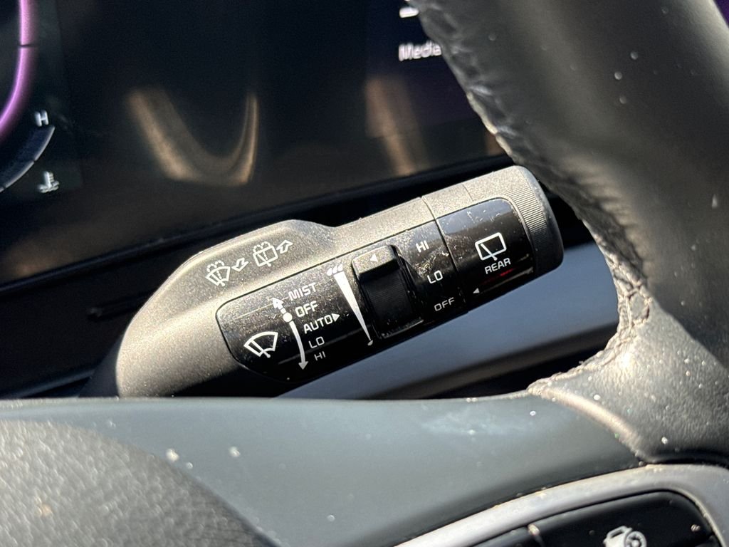 Used 2025 Silver Kia EX image 26