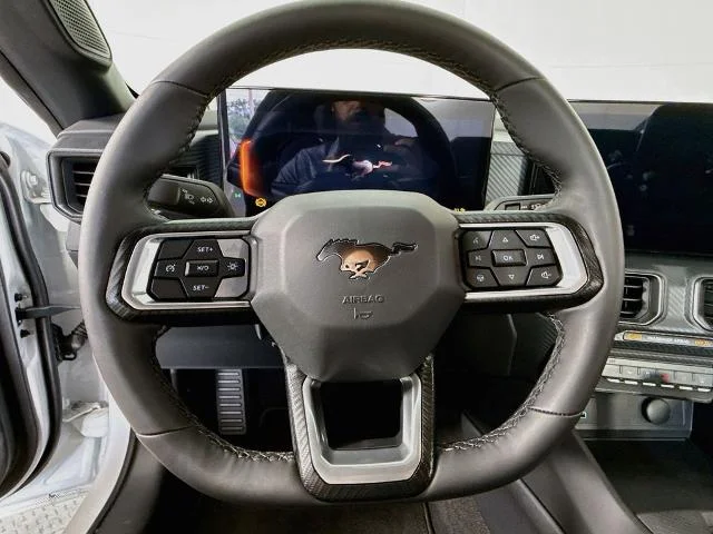 2025 Ford Mustang EcoBoost Fastback - Photo 41