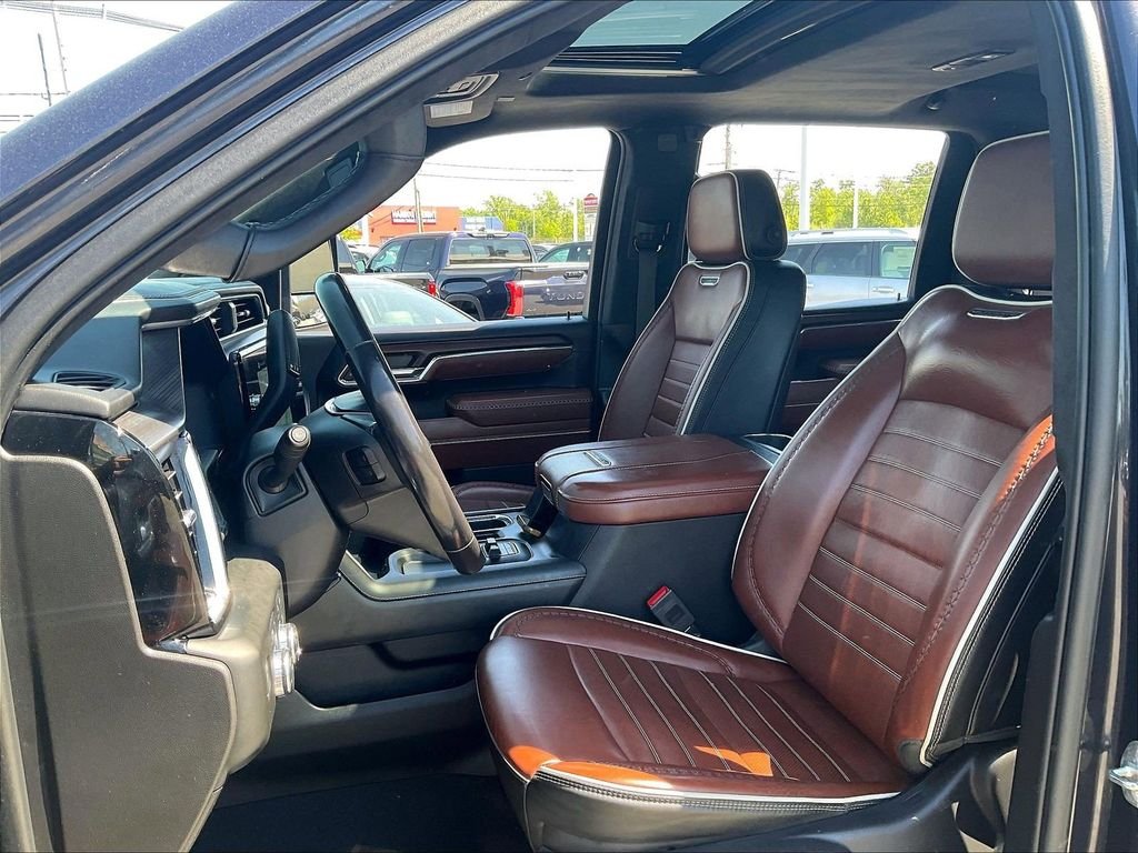 Used 2024 Silver GMC Denali Ultimate image 10