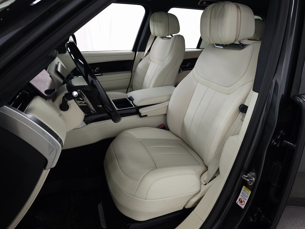 2025 Land Rover Range Rover SE - Photo 14