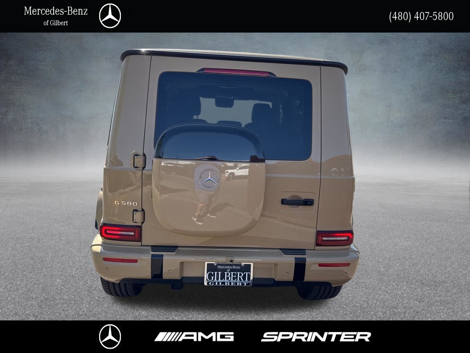 New 2025 MANUFAKTUR Desert Sand non-metallic Mercedes-Benz G 580 image 5