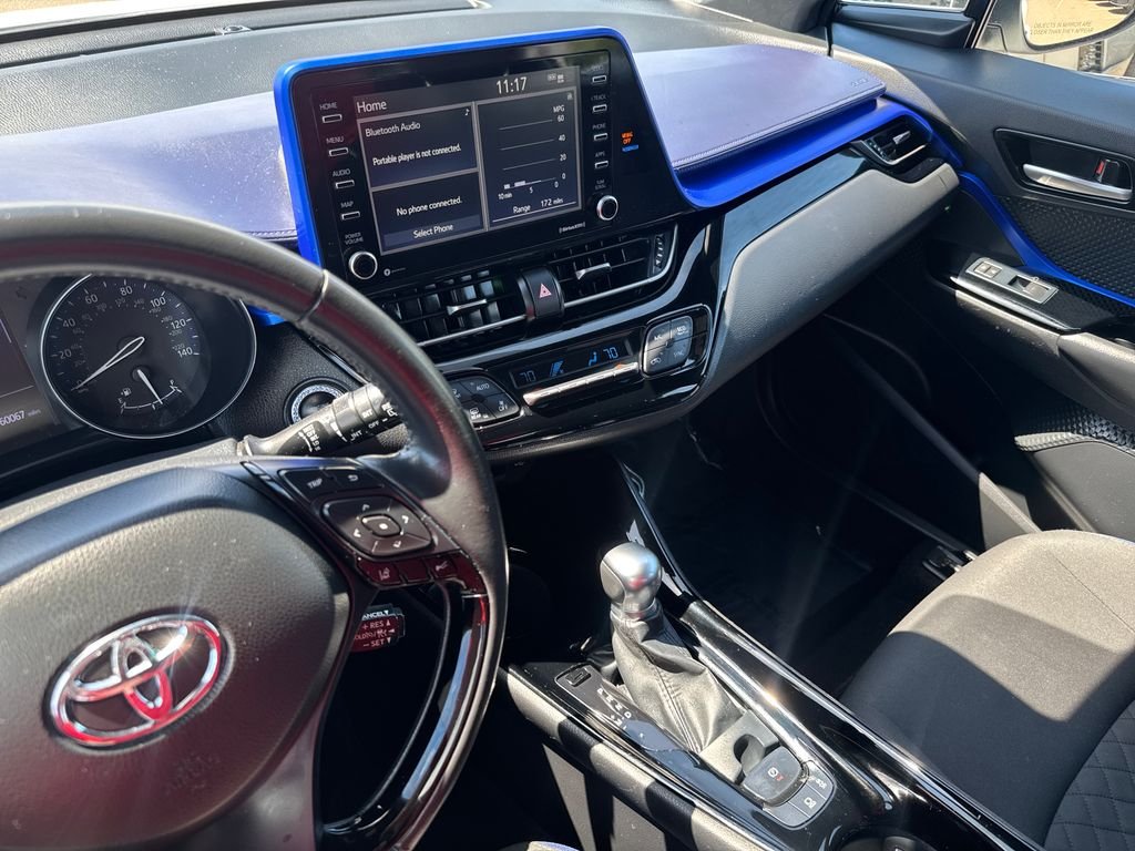 Certified Used 2020 White Toyota XLE image 21