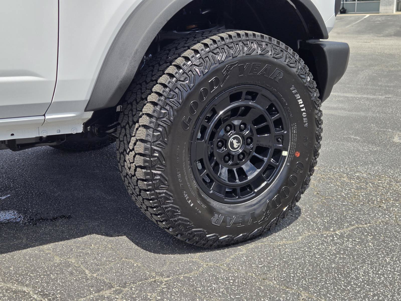 New 2026 Oxford White FORD Big Bend® image 6