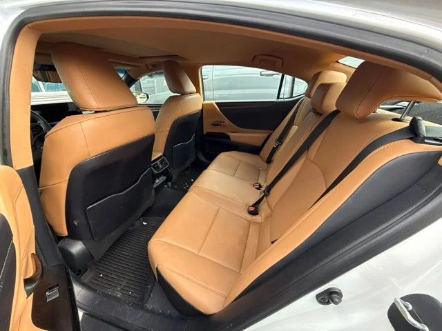 Used 2024 Eminent White Pearl Lexus 350 image 5