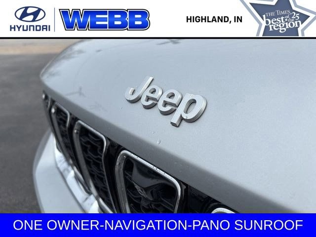 Used 2025 Silver Jeep Limited image 20