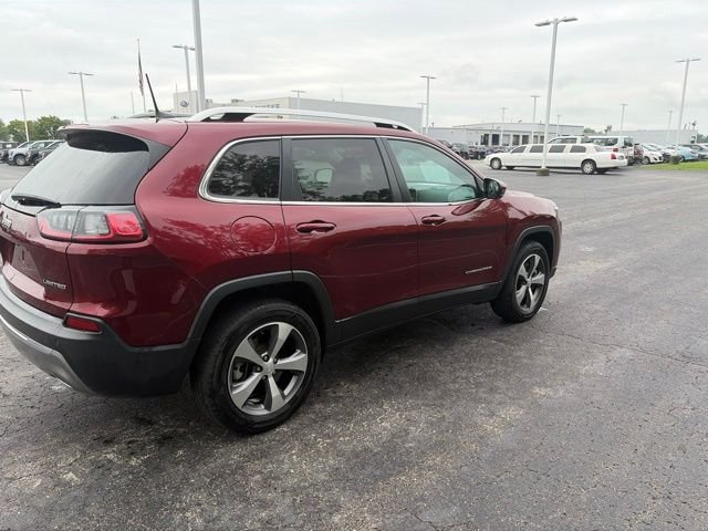 Used 2021 Velvet Red Pearlcoat Jeep Limited image 9