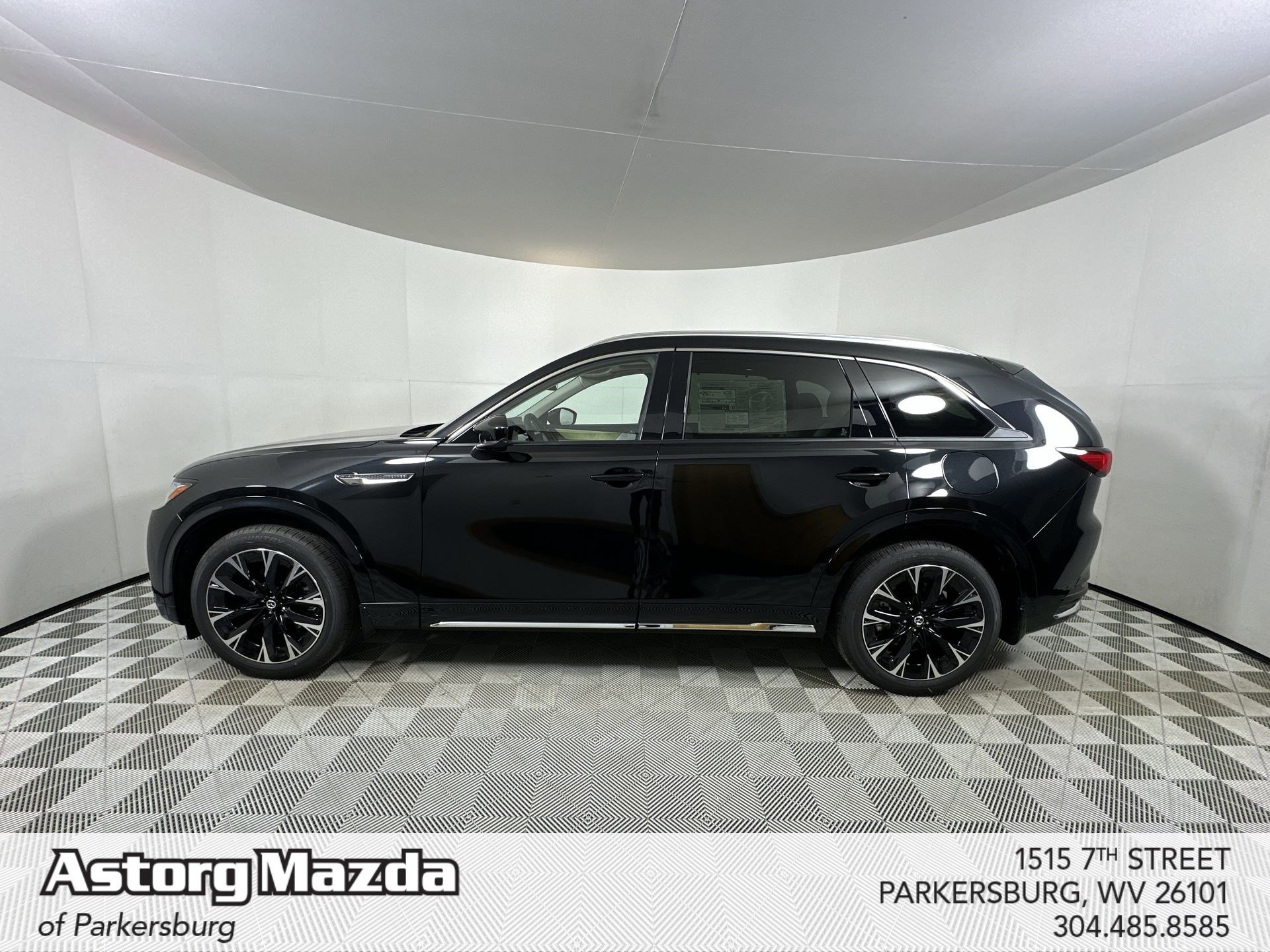 New 2025 Jet Black Mica Mazda S Premium Plus Package image 5