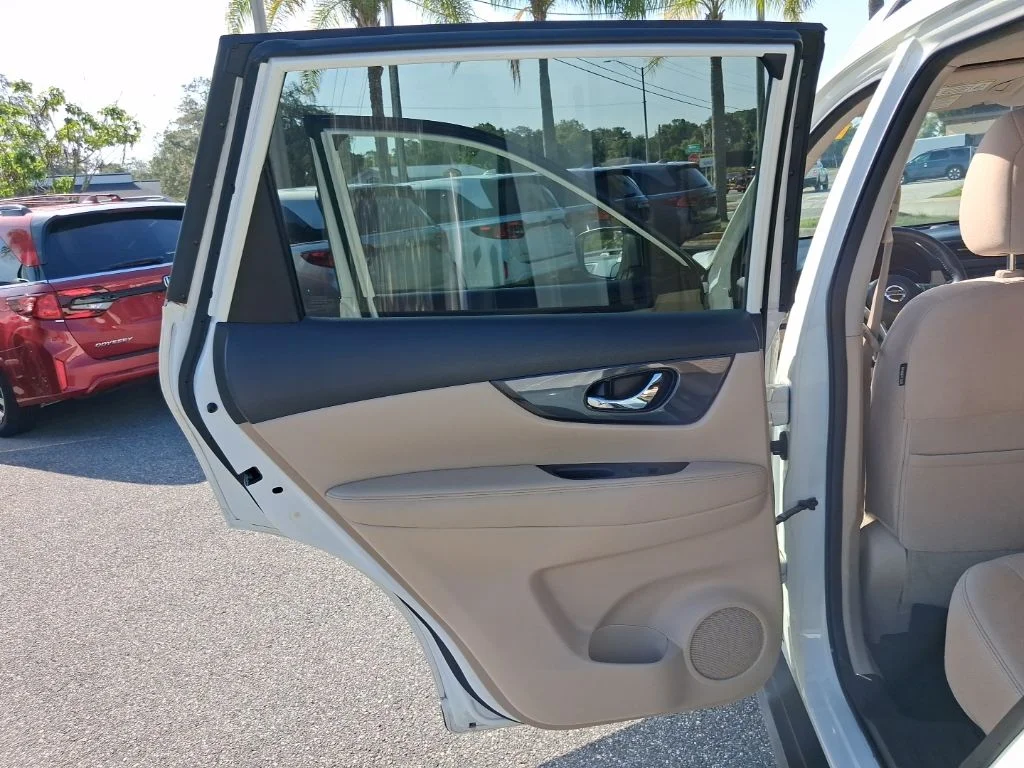 Used 2018 White Nissan SV image 24